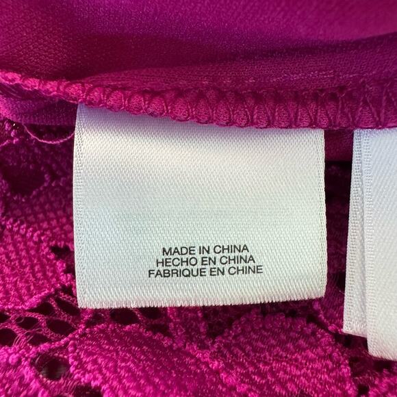 NINE WEST LACE SLEEVELESS CREWNECK SHIFT DRESS IN MAGENTA WOMEN'S SIZE 8 - Picture 16 of 16